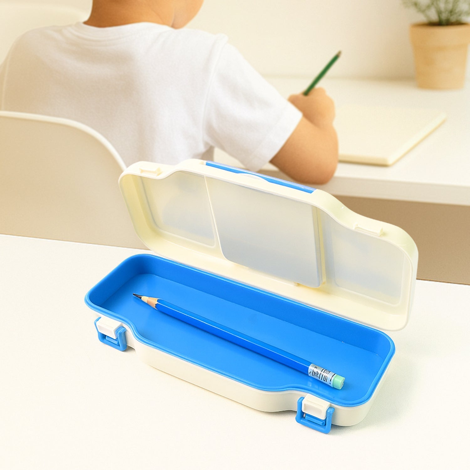 Multi-Function Tic Tac Toe Pencil Case Multi-Function Tic Tac Toe Pencil Case